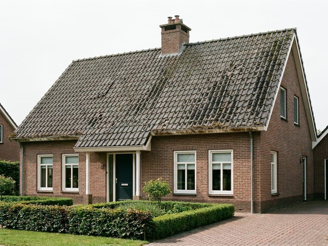 Dakrenovatie in Eindhoven, voor de renovatie